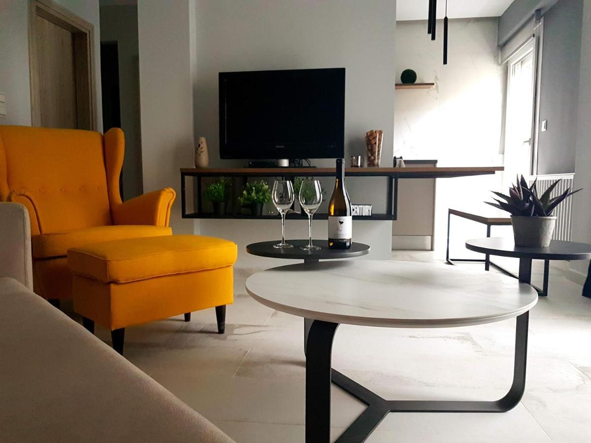 Cozy Modern Apartment Inside The City Center 塞萨洛尼基 外观 照片