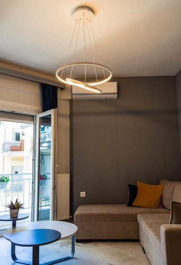Cozy Modern Apartment Inside The City Center 塞萨洛尼基 外观 照片
